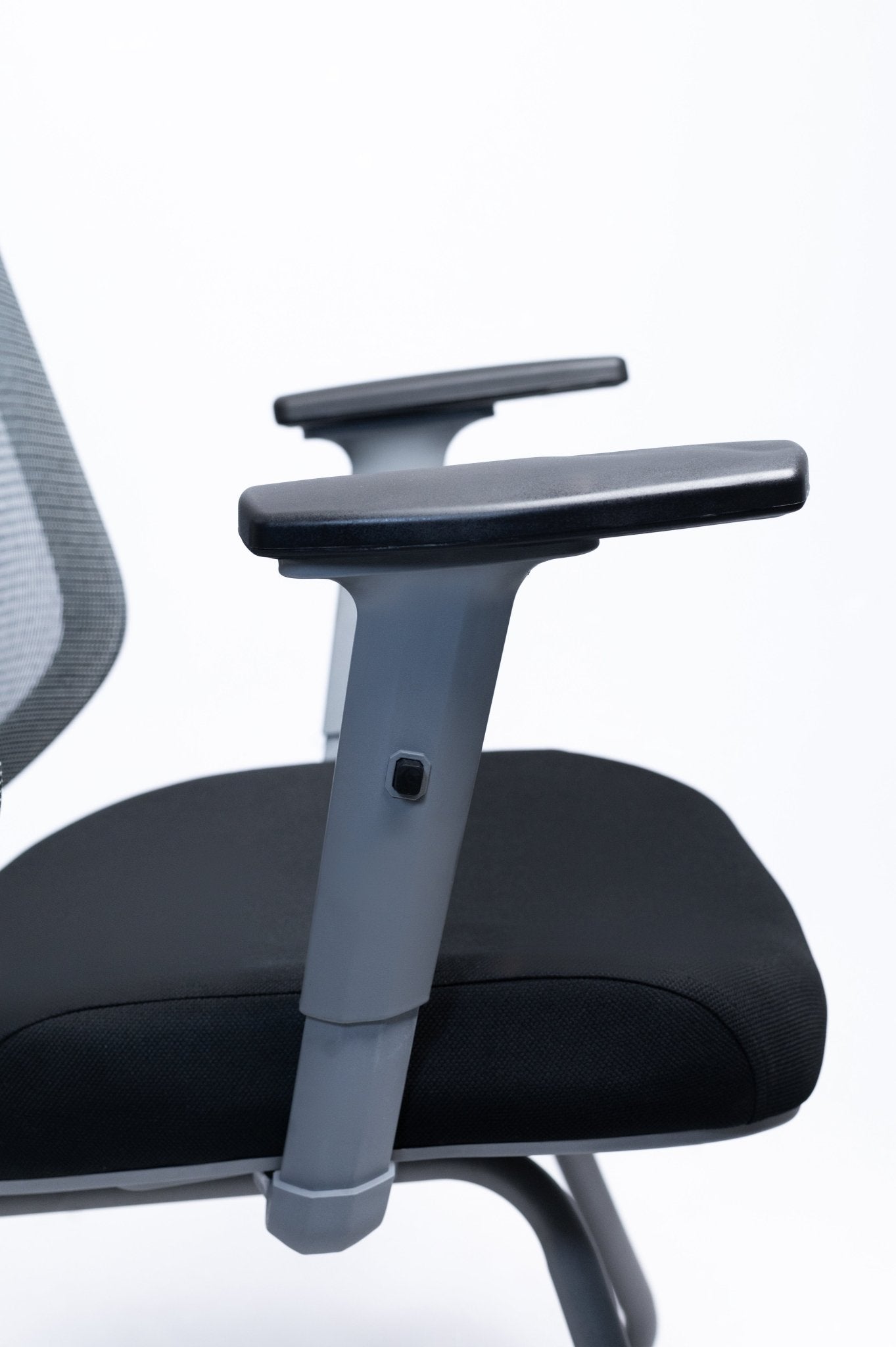 Vinnous Chair - Korsy360