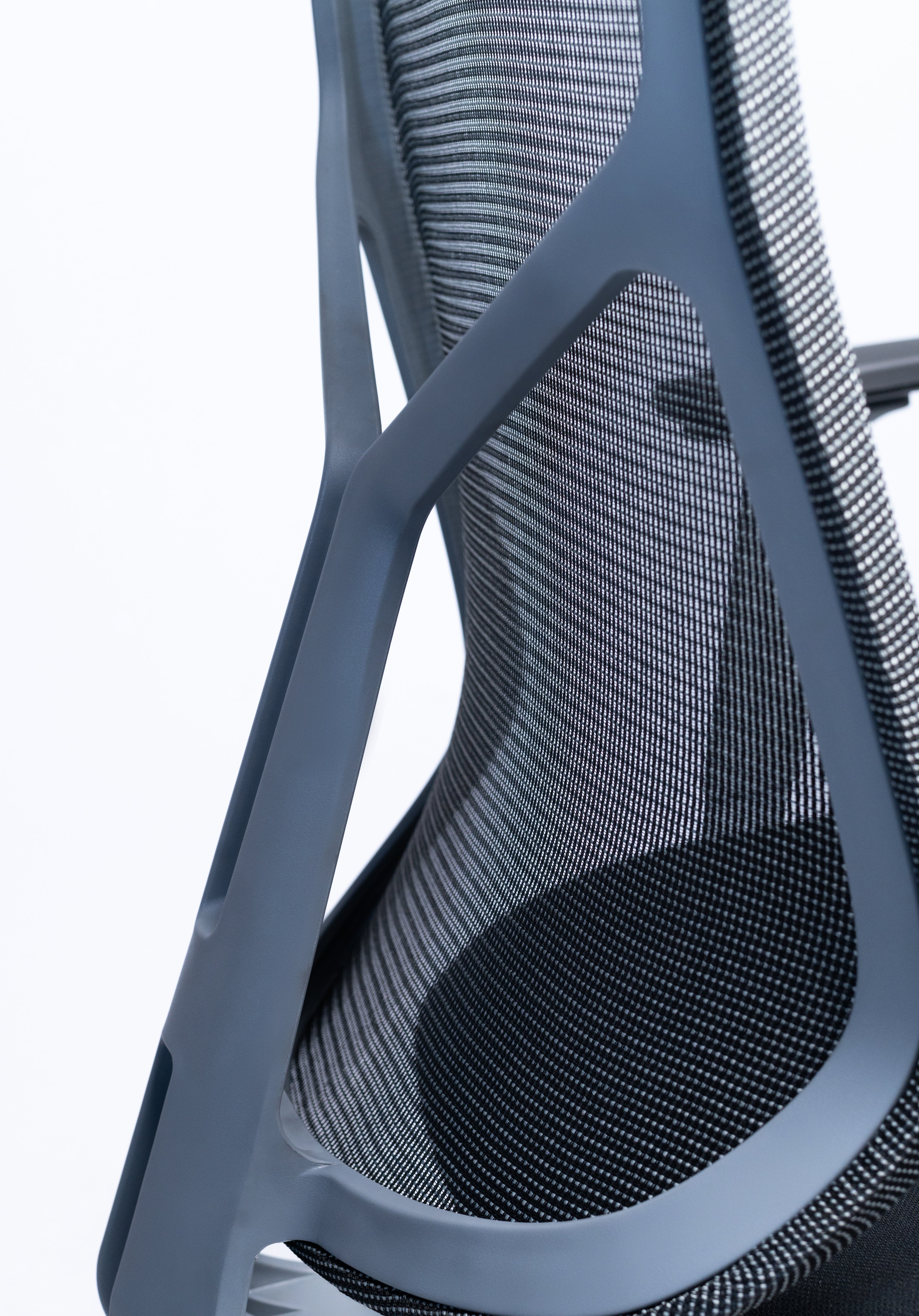 Vinnous Chair