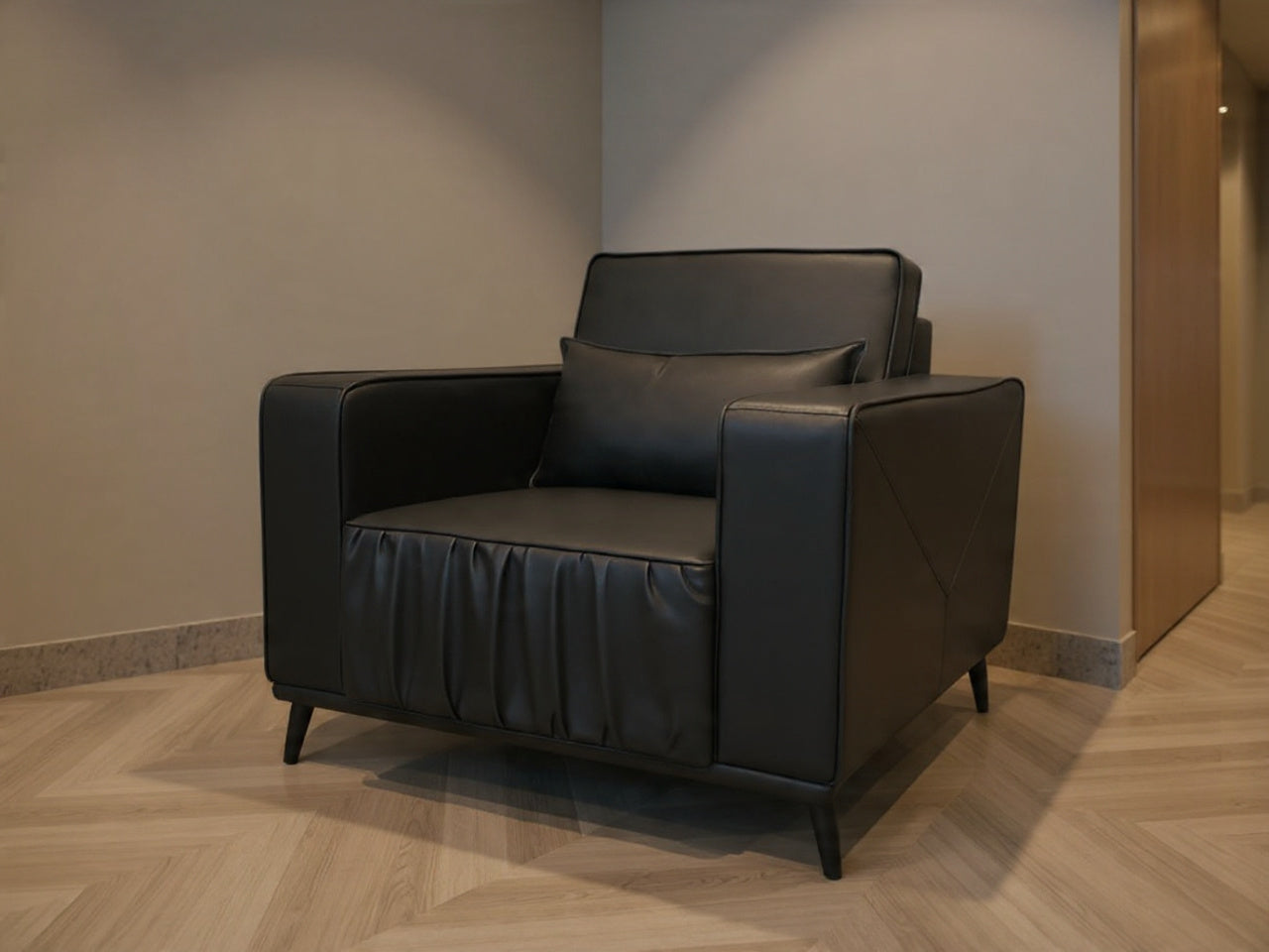 ELITE Armchair