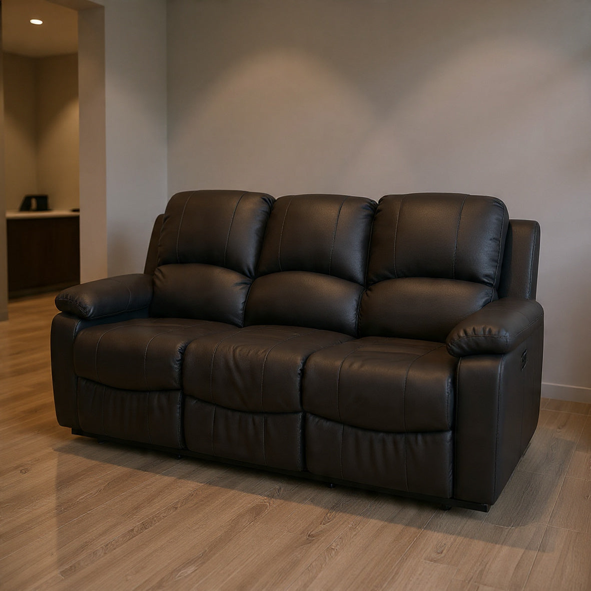PILOT Sofa