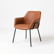 كرسي طعام إليجانت فريم معدن مكسو جلد