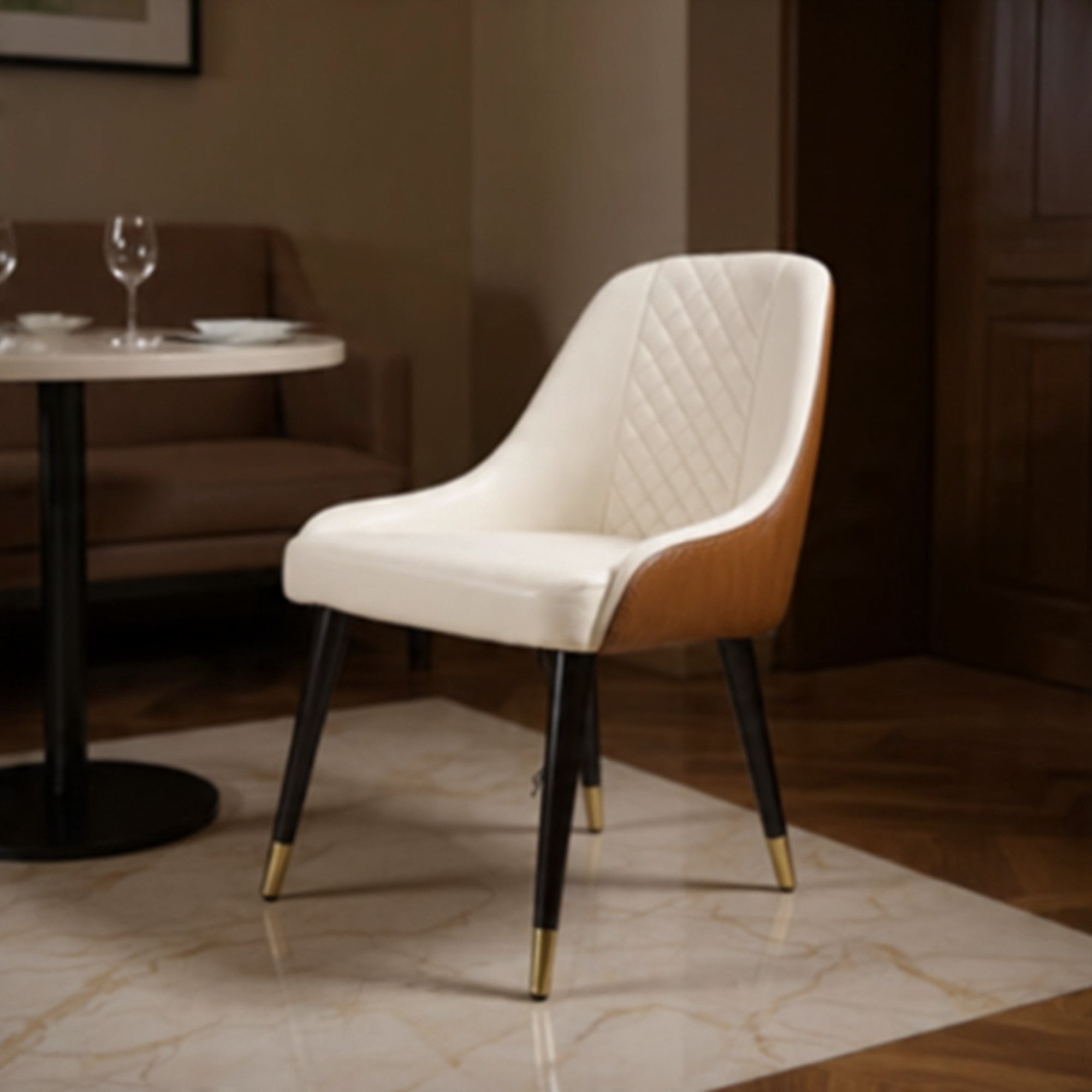 كرسي طعام هوم فريم خشب مكسو قماش وأرجل خشب زان