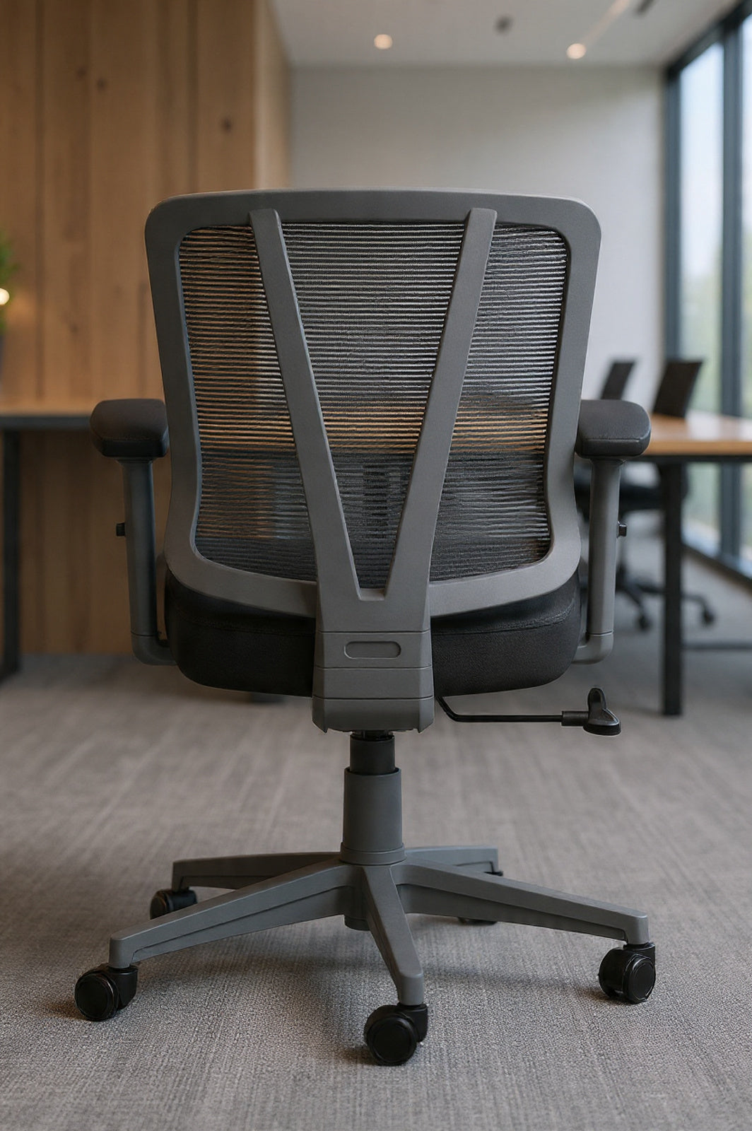 سكاي كرسي مكتب طبي مودرن شبك متحرك فريم رمادي وسط يدات متحركة