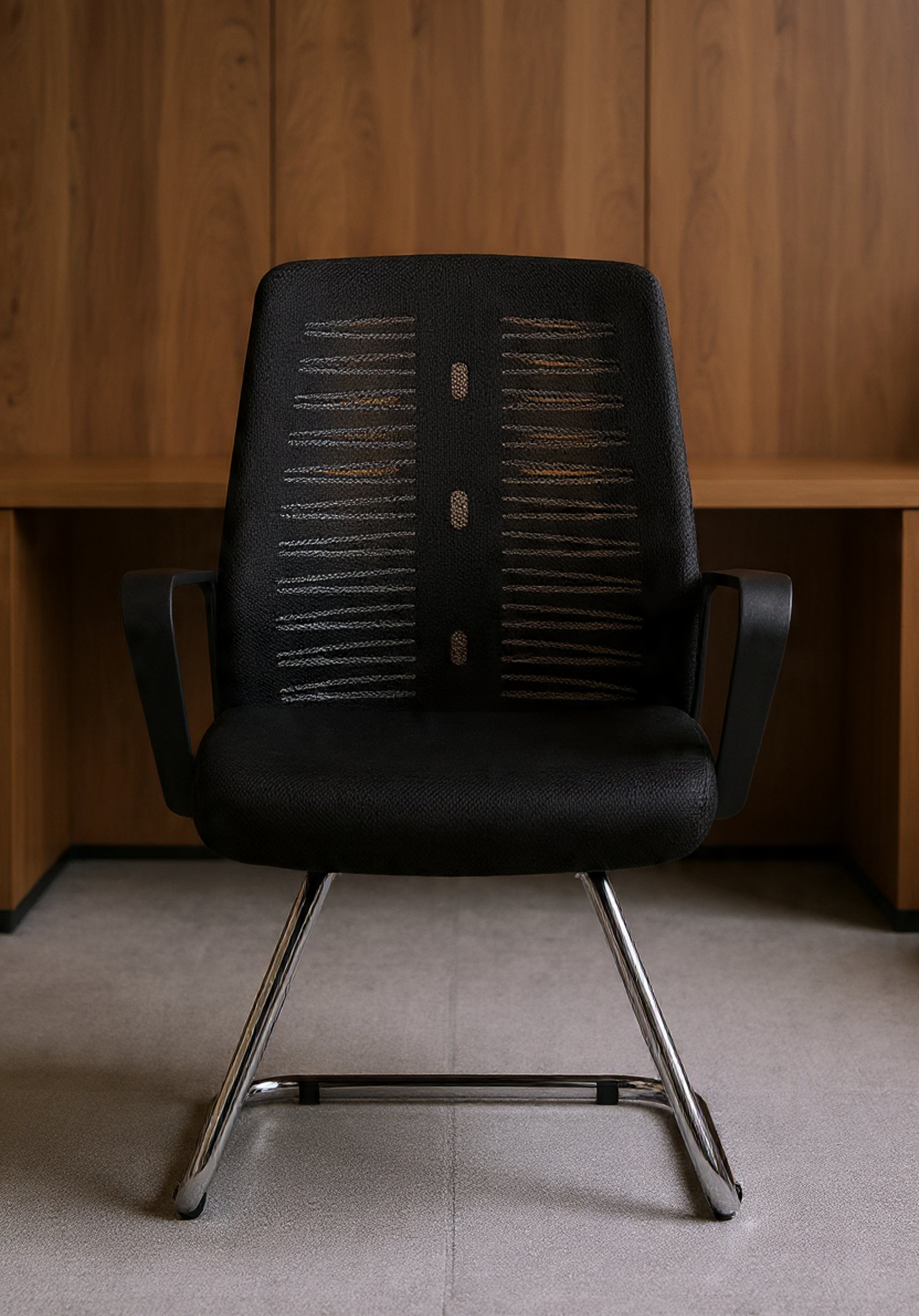 روما كرسي ميش طبي مودرن فريم أسود ثابت نجمة كروم