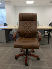 Capital Chair Manger