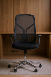 Vinnous Chair