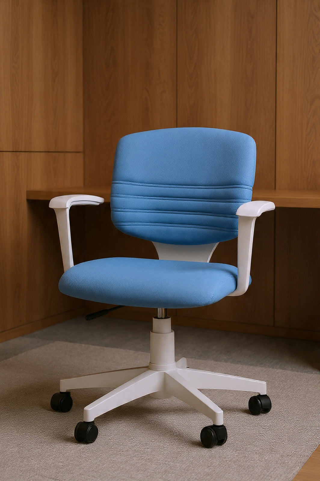 Rodee Chair