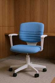 Rodee Chair