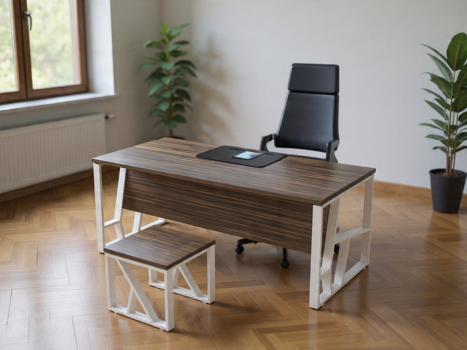 Soli Desk 120